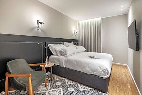 Executive  With Balcony