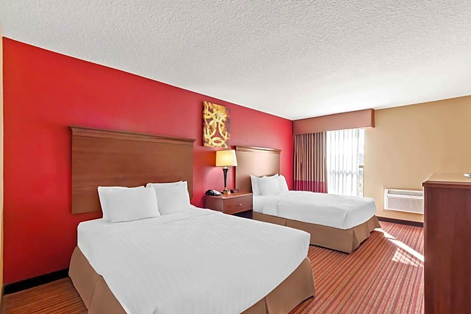 SureStay Plus by Best Western San Antonio Fiesta Inn