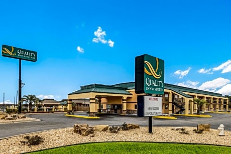 Quality Inn & Suites Dublin