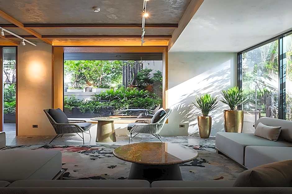 Gardina Asoke Hotel & Residence