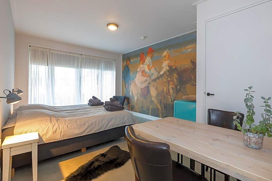 Ride by the Sea Guesthouse