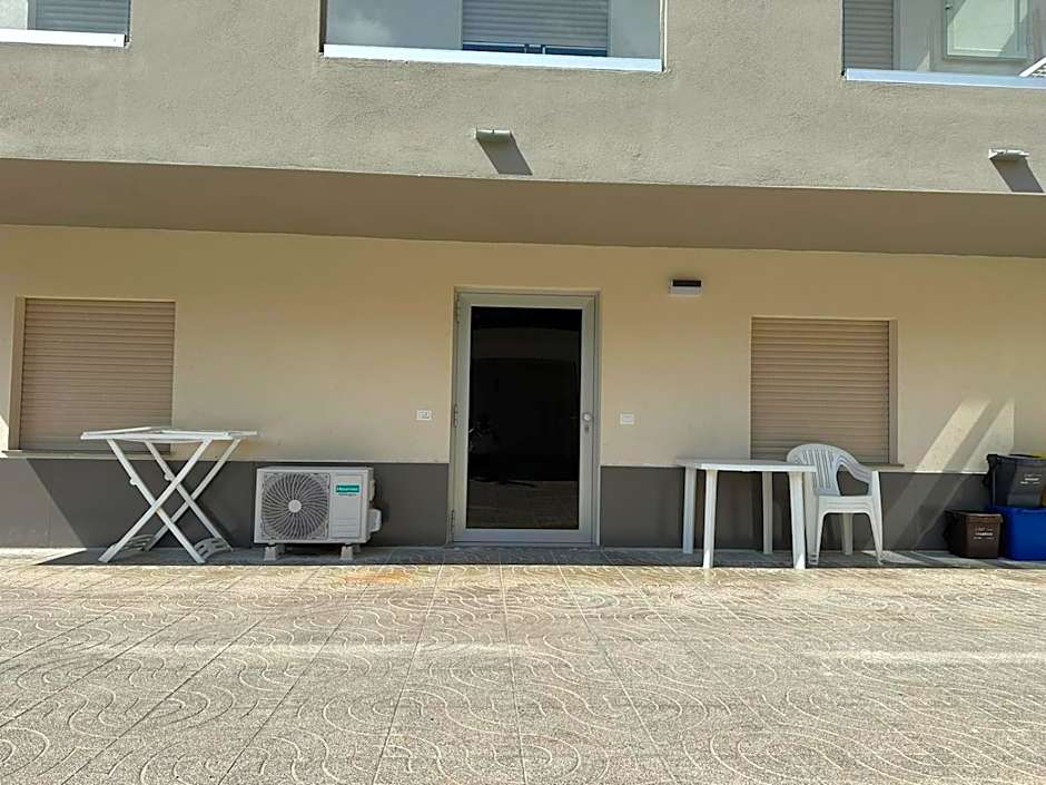 Foto 1 daripada 6 — 2 Bedroom Apartment