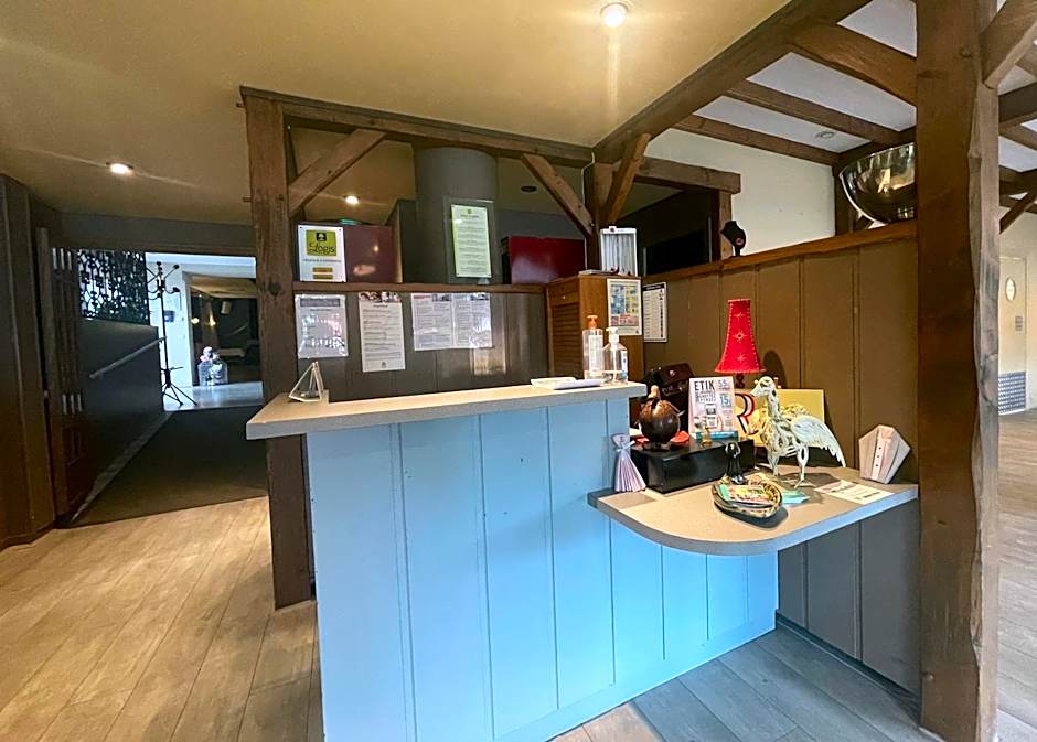 LOGIS - Hôtel Restaurant Du Canard