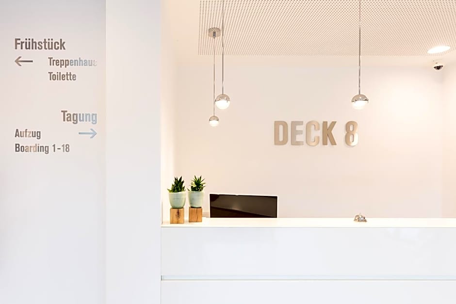 DECK 8 DESIGNHOTEL.SOEST
