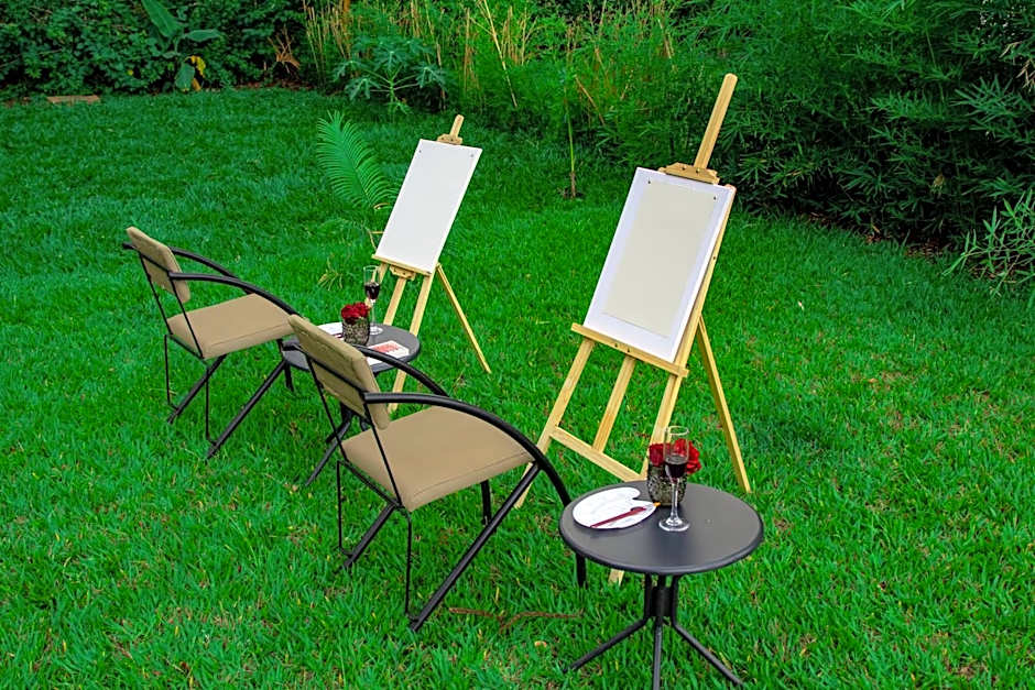 Shose Farmhouse Chalets & Campsite