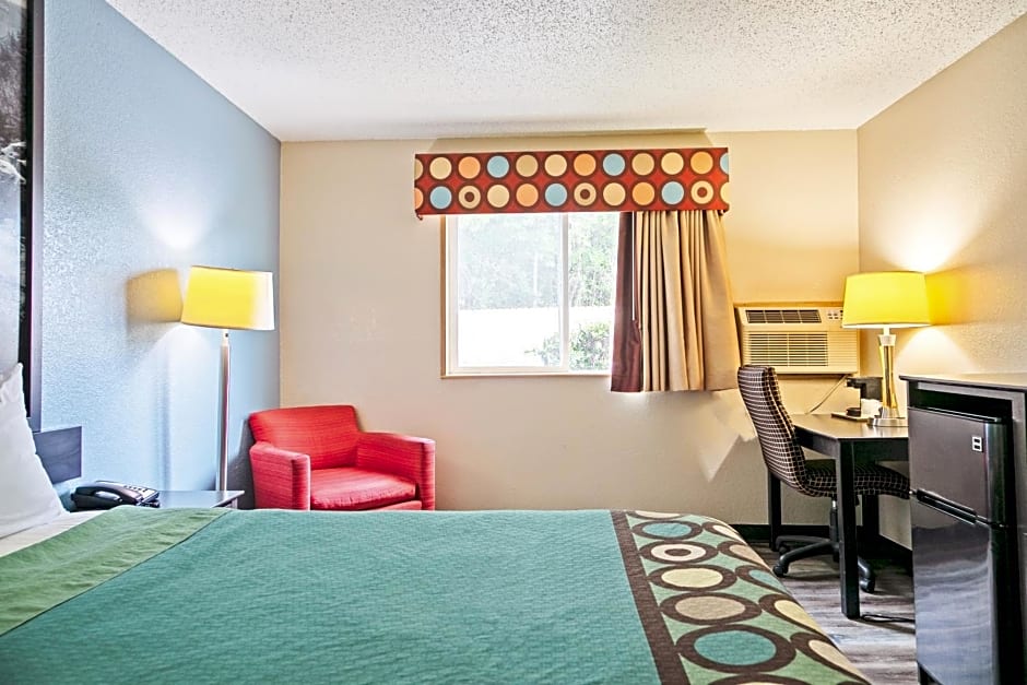 Super 8 by Wyndham Augusta/Ft Eisenhower Area