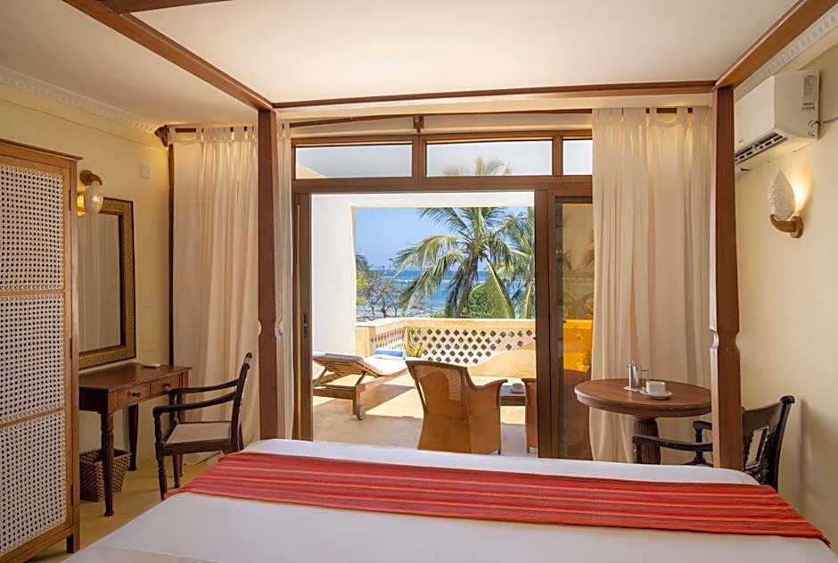 Blue Marlin Beach Hotel