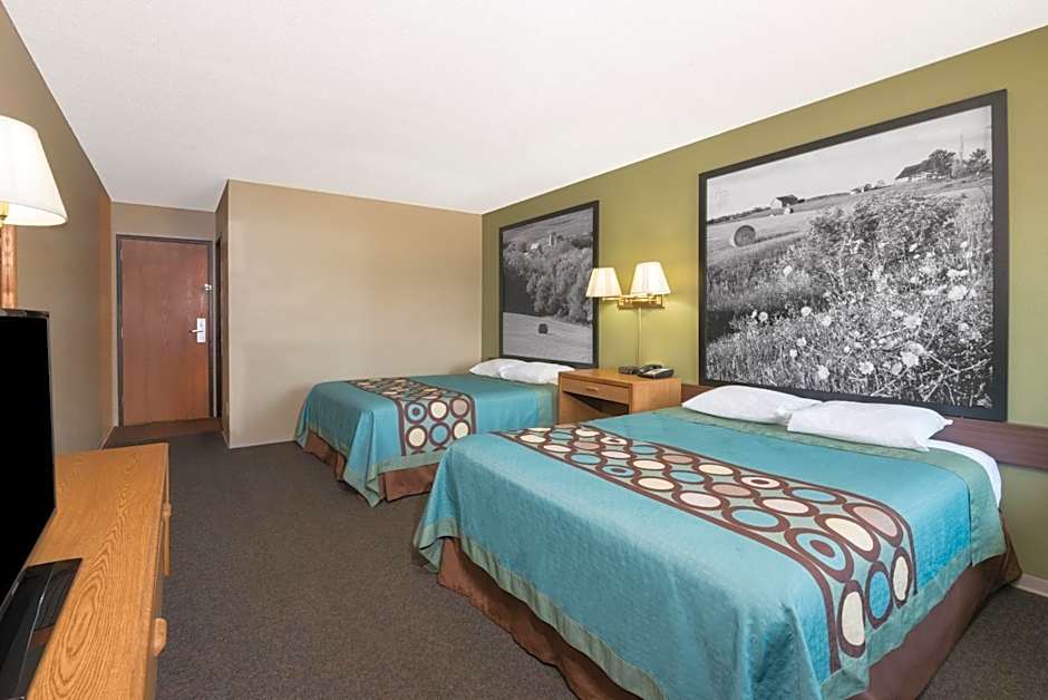 Super 8 by Wyndham Milbank SD