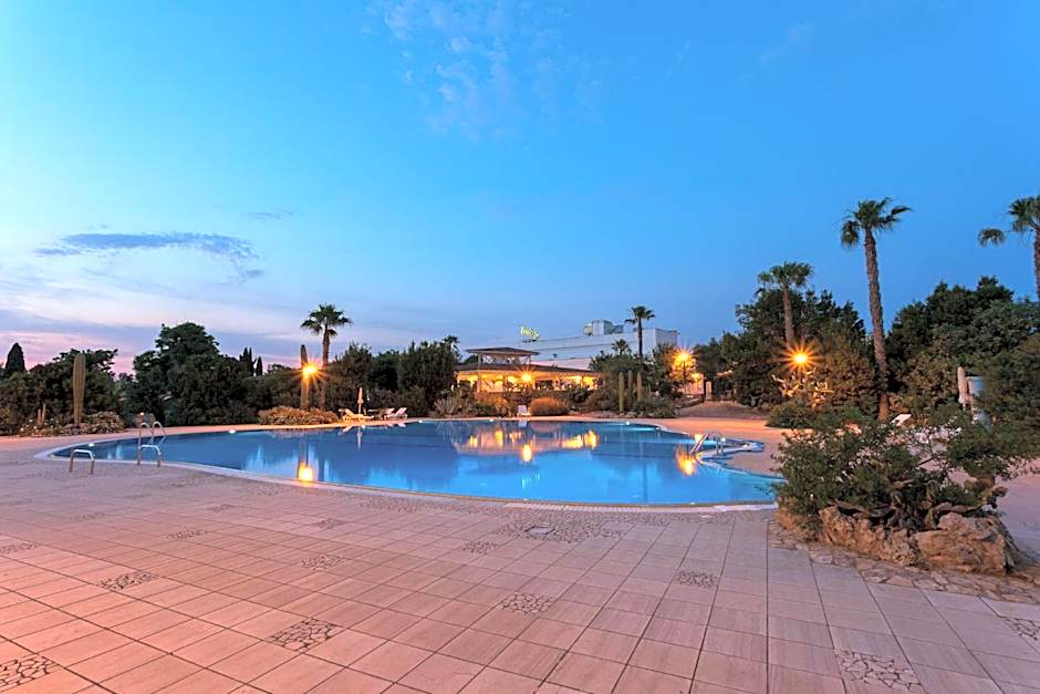 Antica Masseria Li Sauli