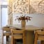 Suites ROC Portonova - Newly Renovated 2026