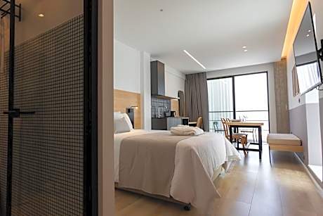 One-Bedroom Urban Suite