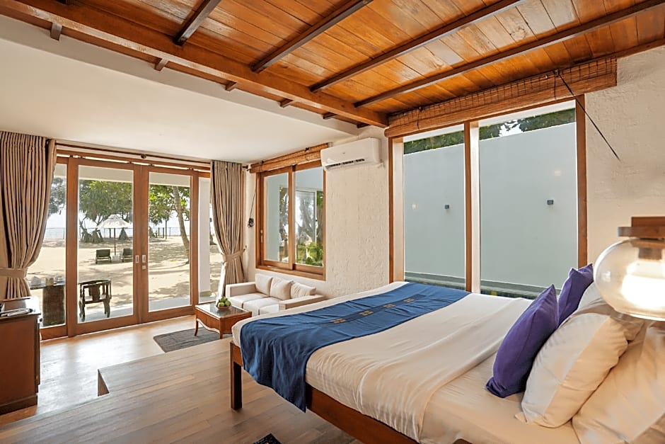 Hibiscus Beach Hotel