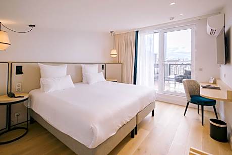 Suite with Terrace