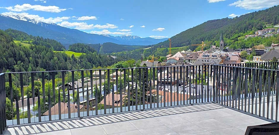 Molaris Lodge