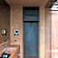 Further Hotel