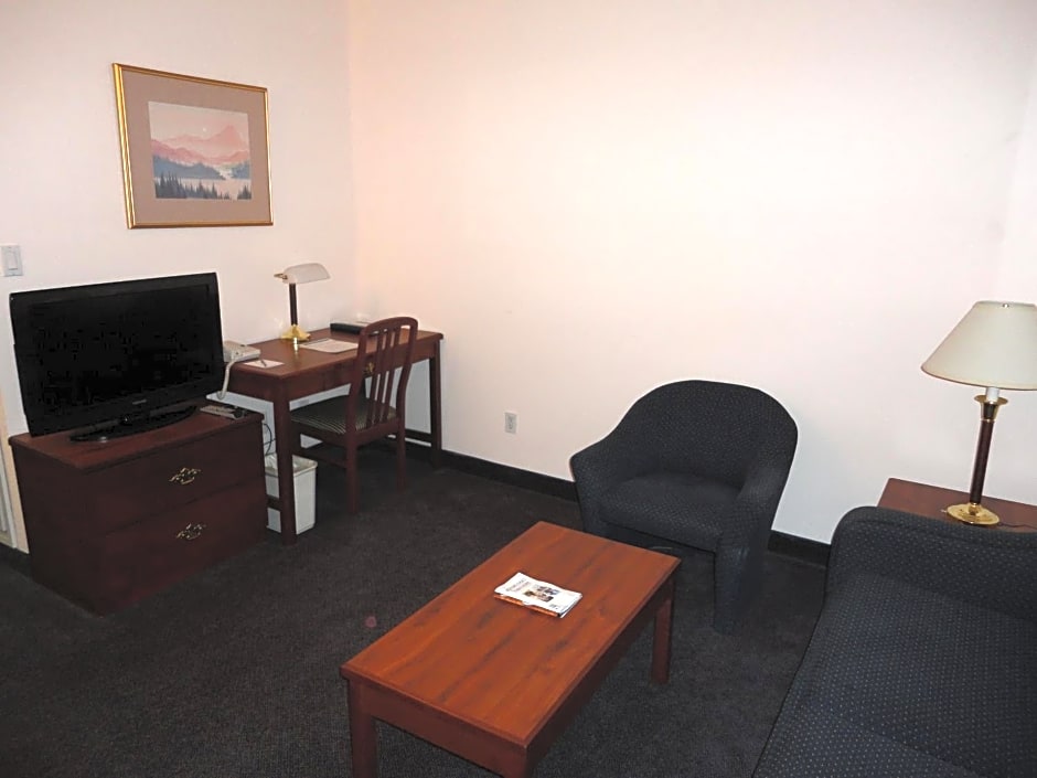 Rosedale on Robson Suite Hotel