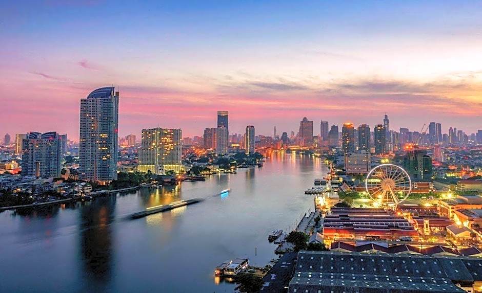 V One Pride-Sukhumvit 22, Bangkok