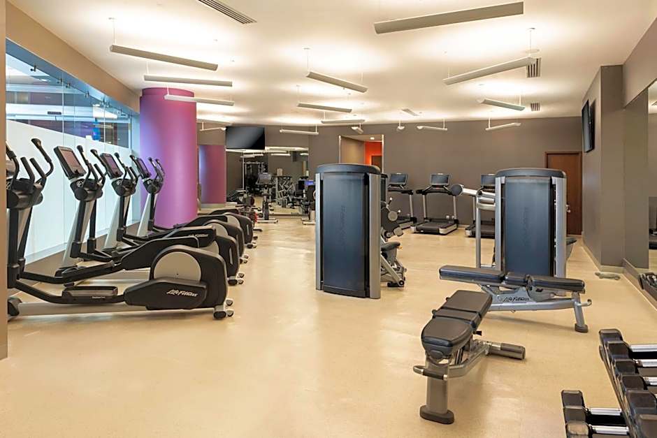 Courtyard by Marriott Mexico City Airport