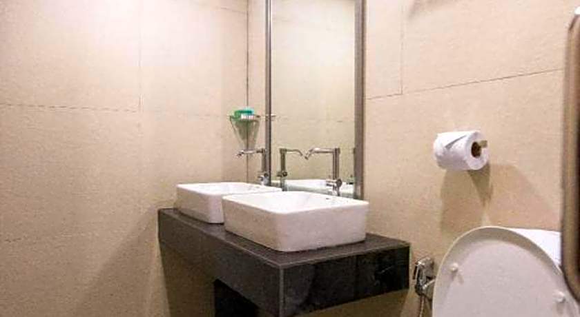 Aston Boutec Hotel Lintas Plaza