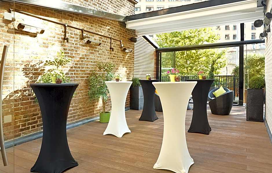 The Park City Grand Plaza Kensington Hotel