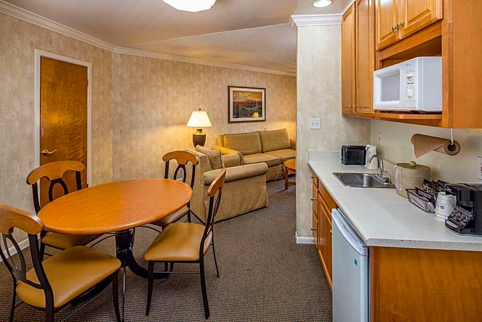 SFO El Rancho Inn, SureStay Collection by Best Western