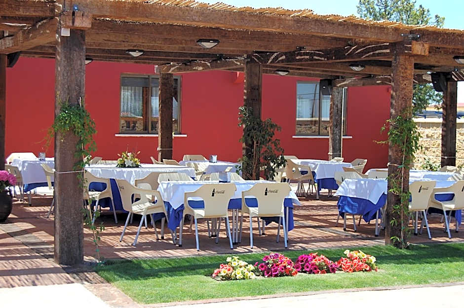 Hotel Cuatro Calzadas