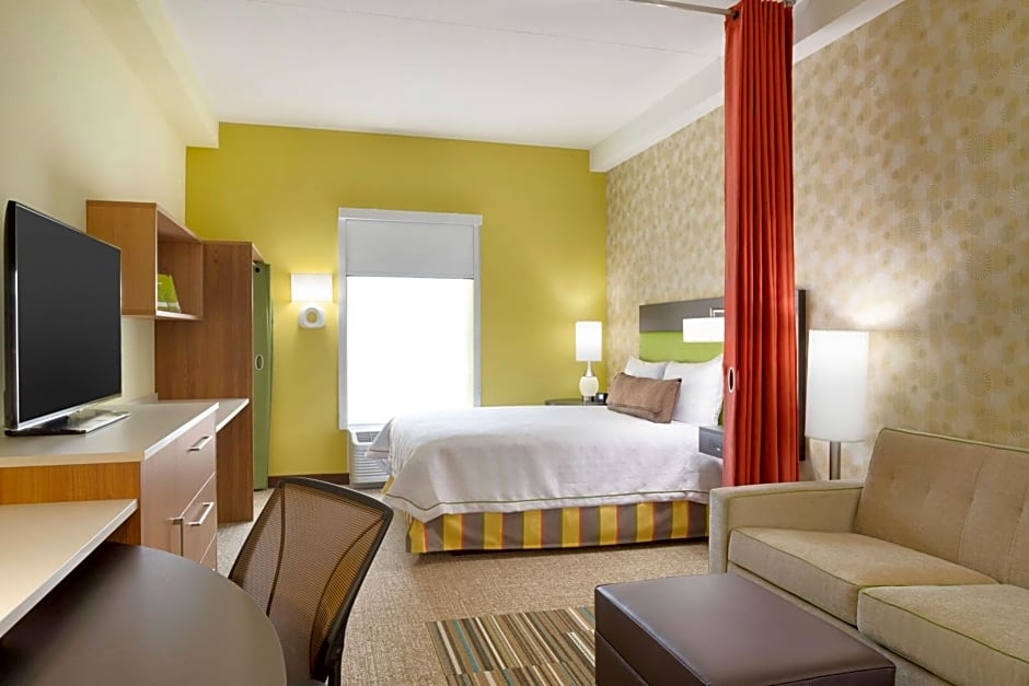 Home2 Suites by Hilton Charlotte Airport