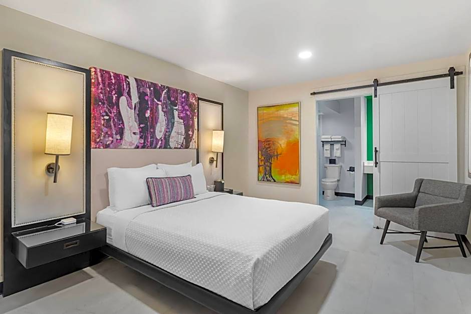 Heights House Hotel - Houston Heights Downtown an Ascend Collection Hotel