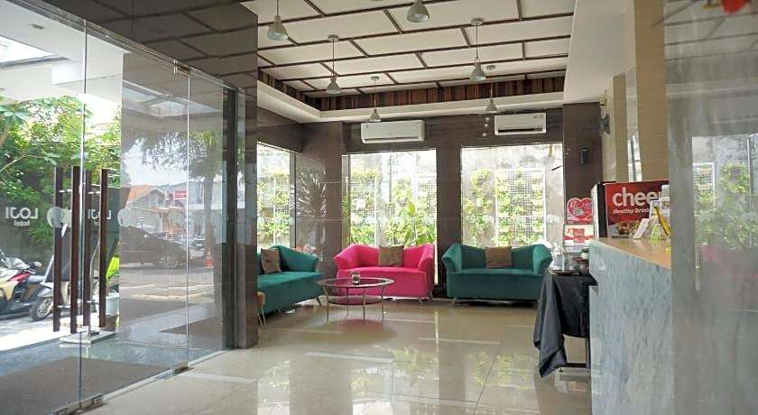 Loji Hotel