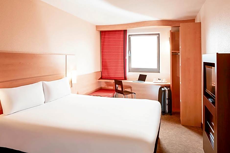 Ibis Borehamwood Hotel