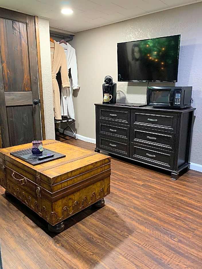 Olde Mill Inn Bed & Breakfast