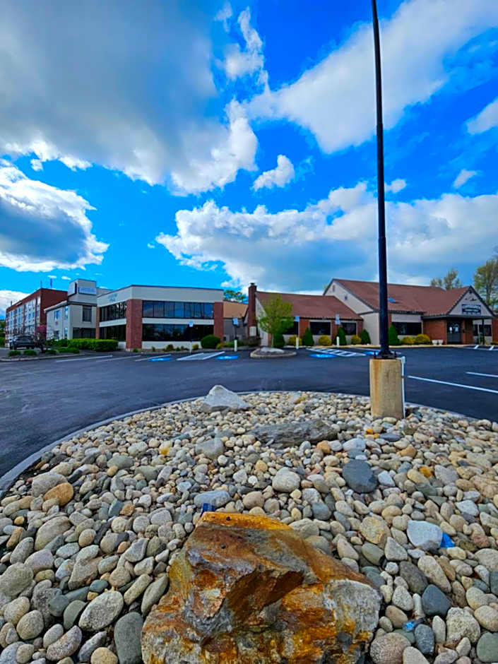 Germaine Inn South Portland