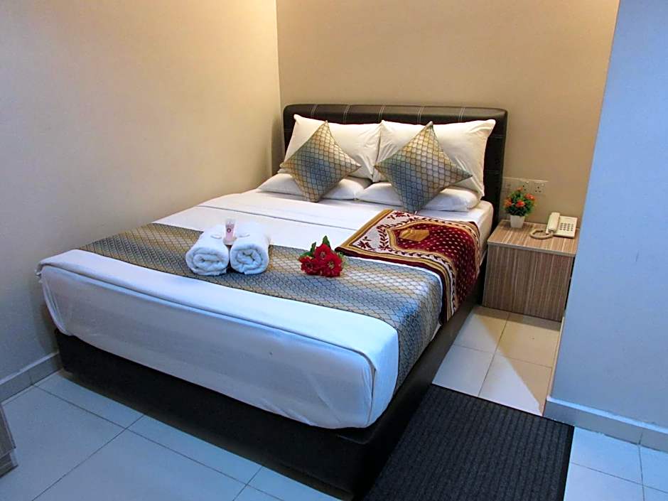 Photo 1 of 4 of Double Room