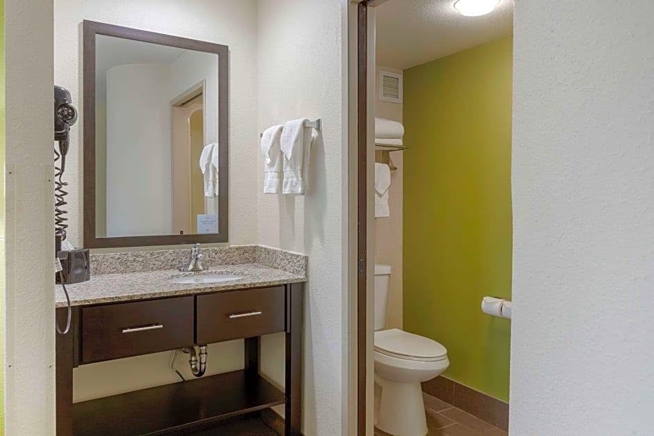 Photo 1 of 4 of 2 Queen Beds Suite