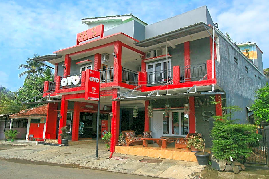 MS Hotel Pangandaran Mitra RedDoorz
