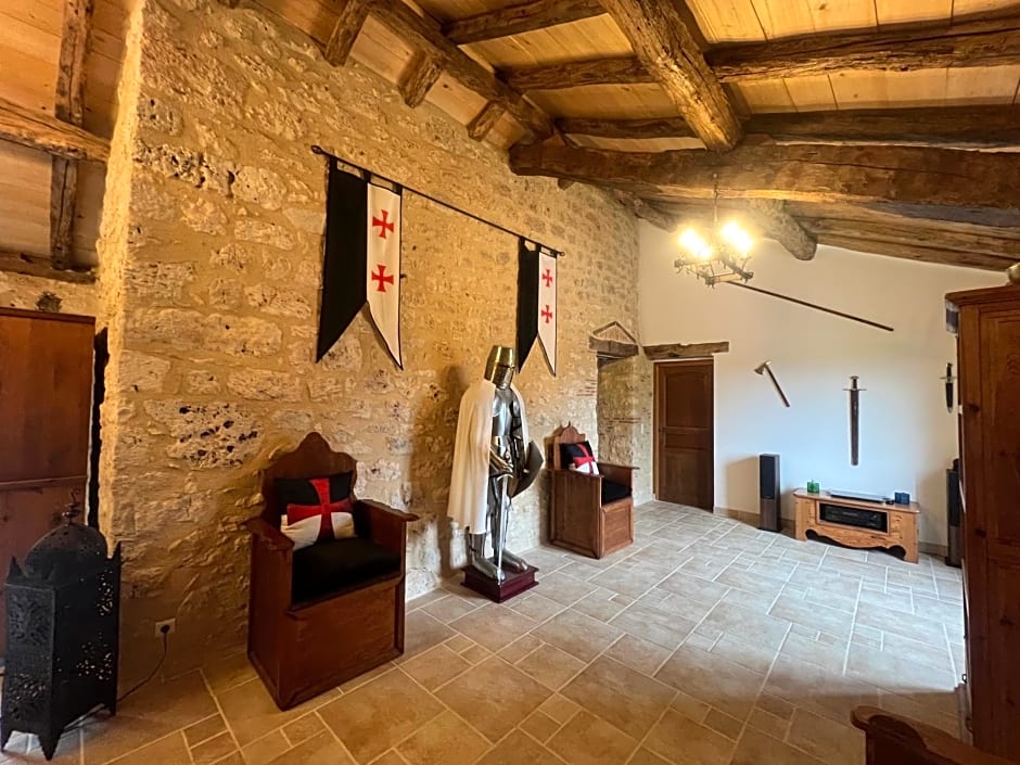 Le Relais des Chevaliers " Chambre des Chevaliers"