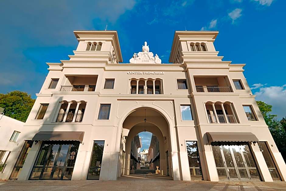 Primorski Hotel