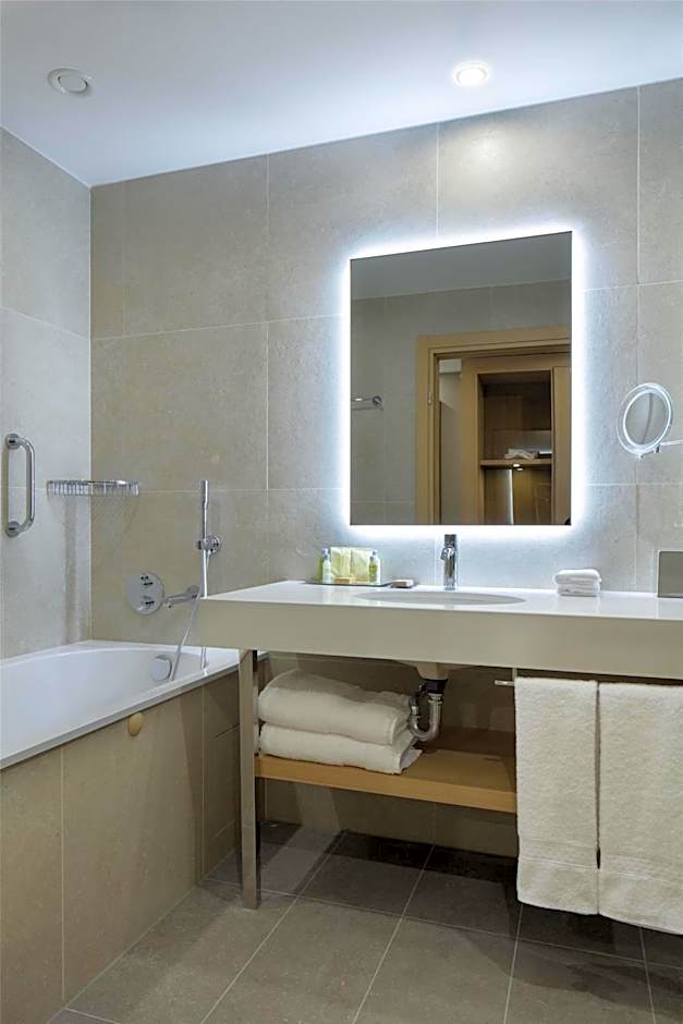 DoubleTree by Hilton Plovdiv Center