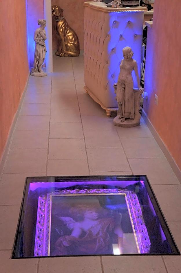 Pope's Suites