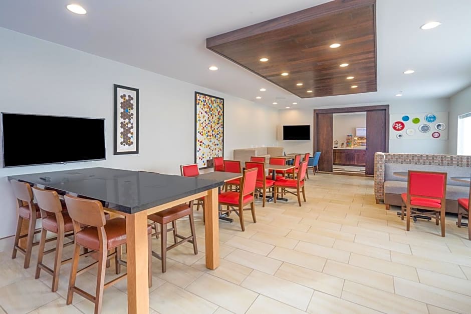 Holiday Inn Express Hotel Howe / Sturigs By IHG