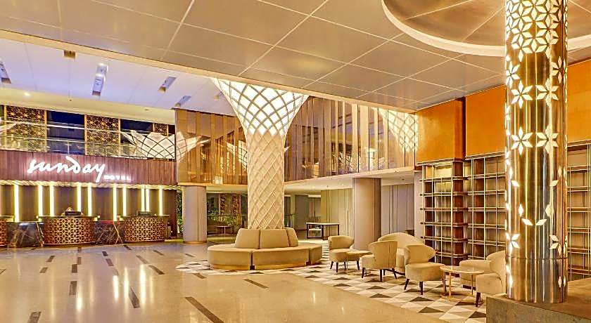 Sunday Hotel Arshika Sunset Road