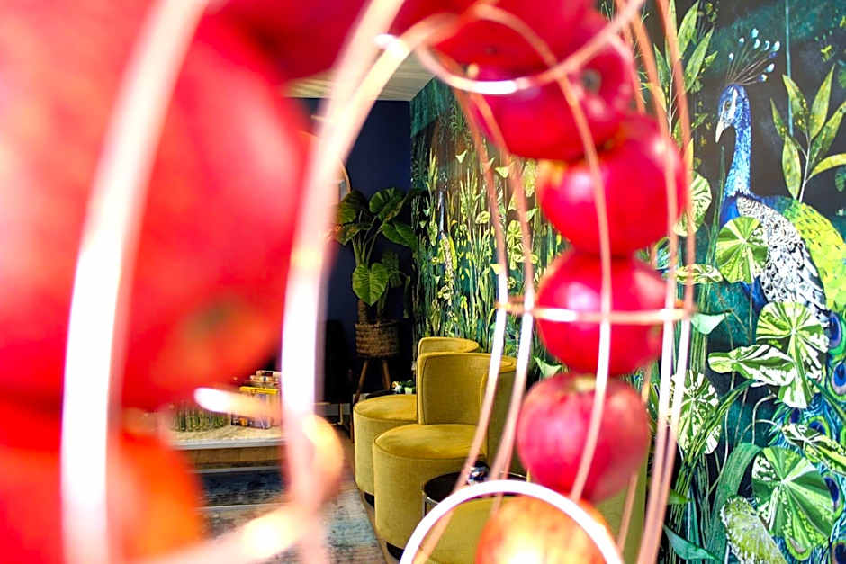 1 Craven Hill Gardens