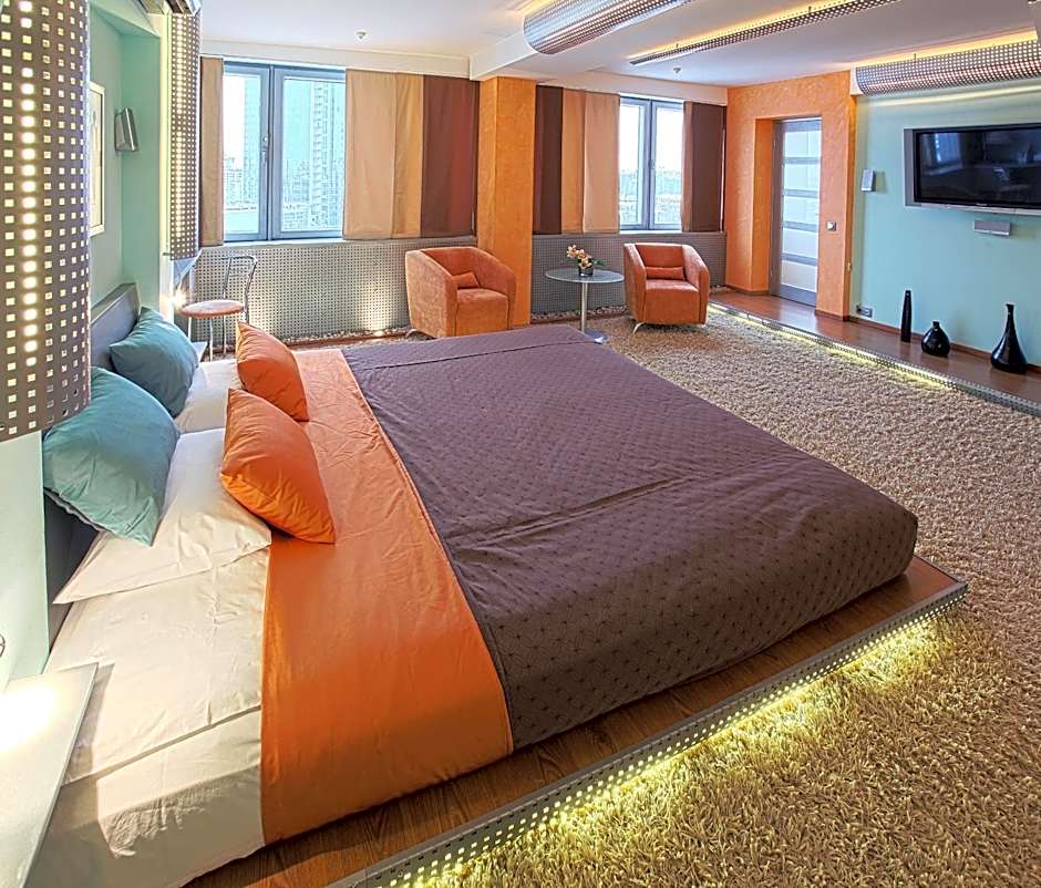 Premier Hotel Rus