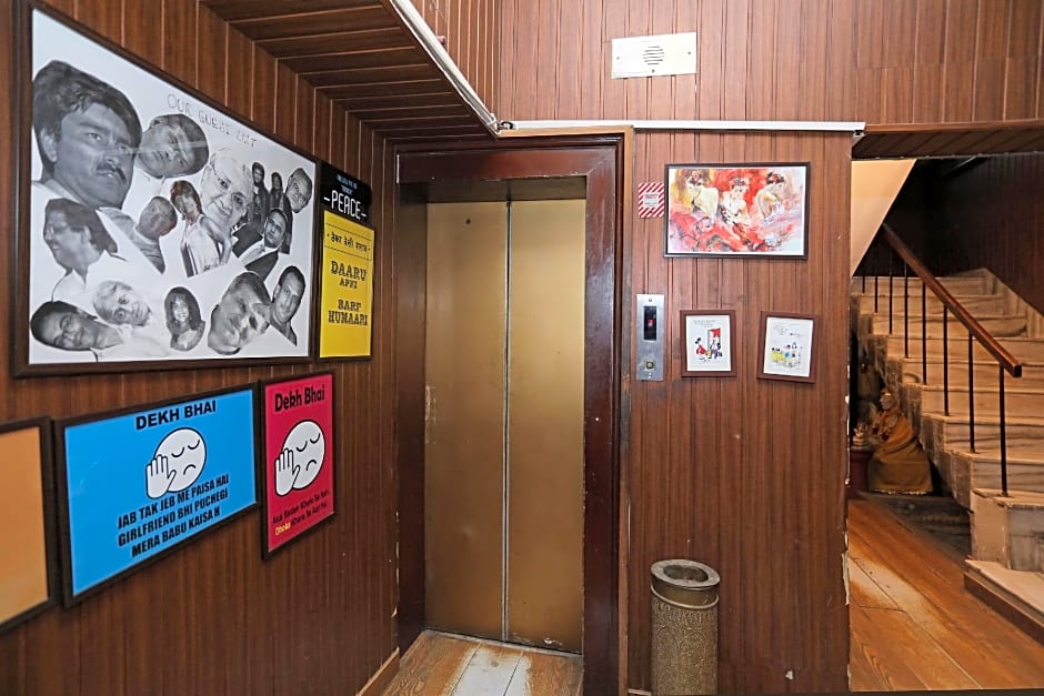 OYO 1219 Hamilton Hotel