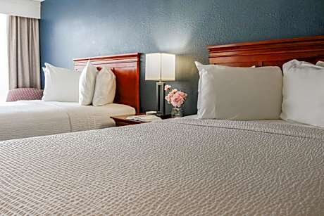 Two Queen Beds