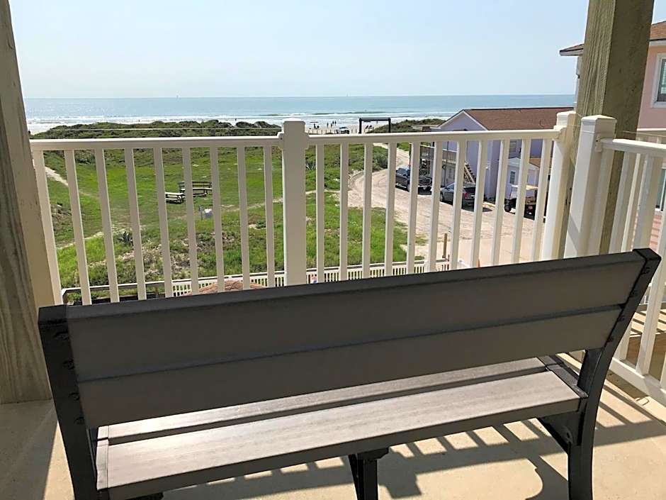 Beachgate Condo Suites and Hotel 438 condo