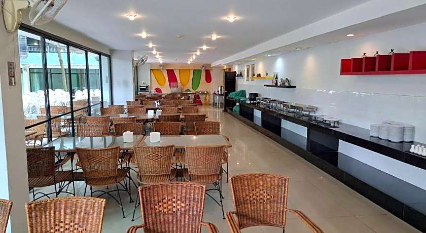 Baan Bangsarey Hotels