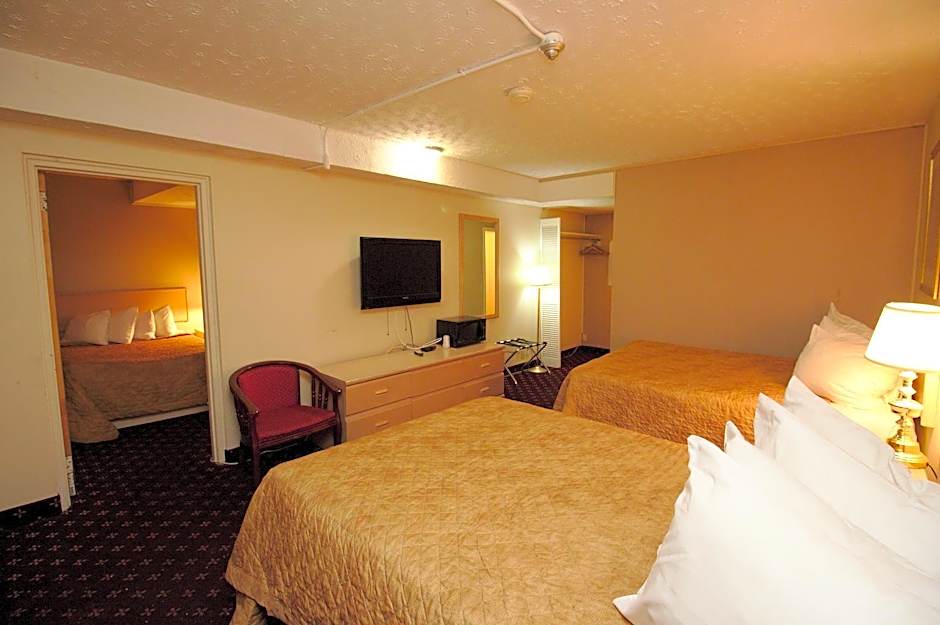 Niagara Lodge & Suites