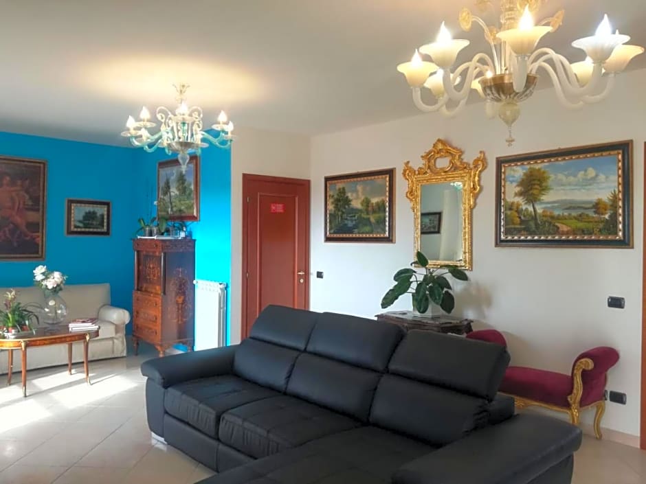 B&BYanet's Beautiful House