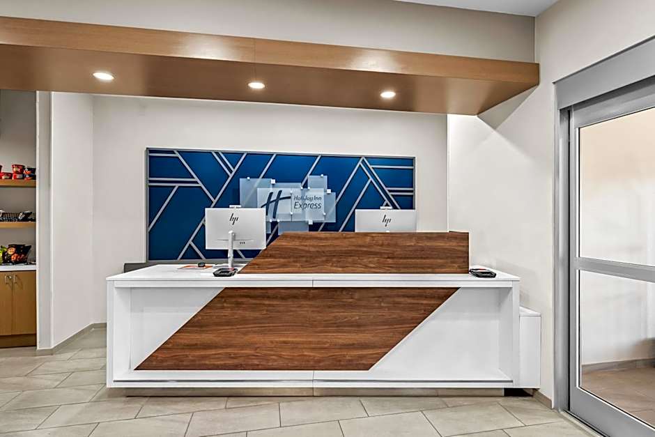 Holiday Inn Express Monticello By IHG